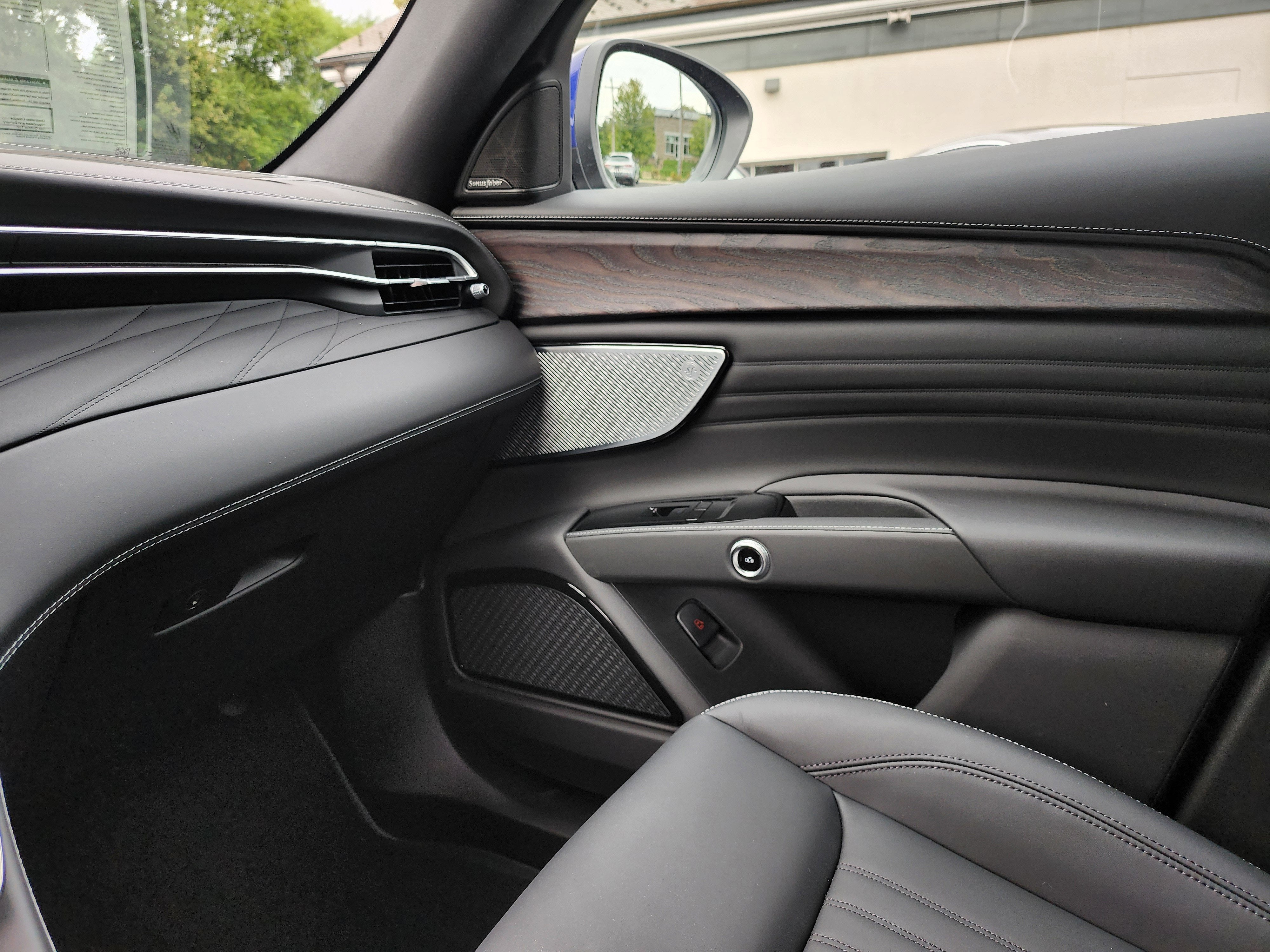 2025 Maserati Grecale Base