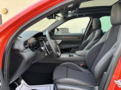 2026 Maserati Grecale Modena