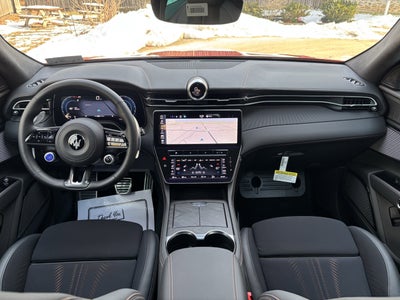 2026 Maserati Grecale Modena