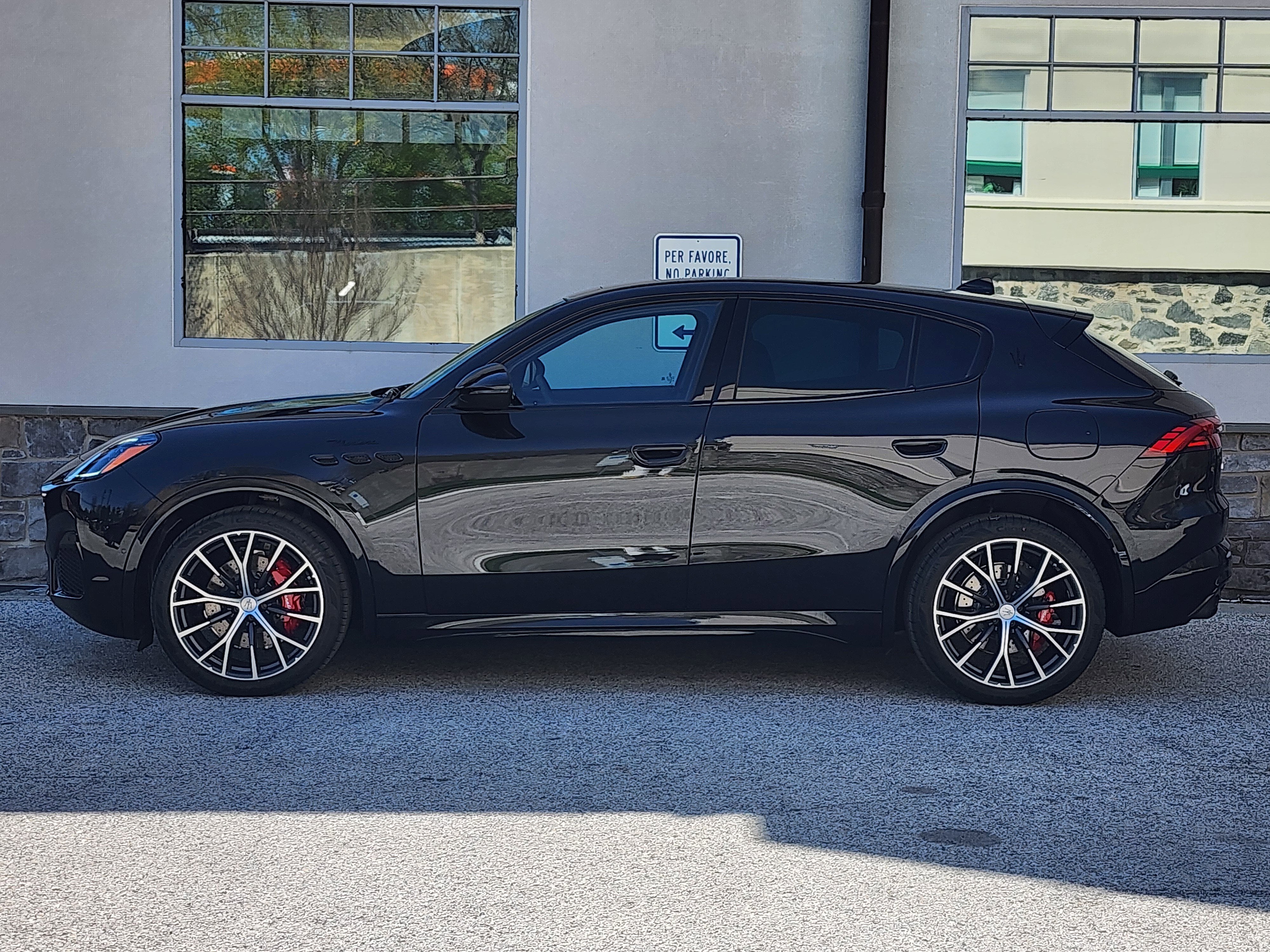 2026 Maserati Grecale Modena